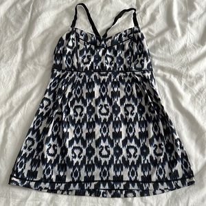 Lululemon Cross Tank